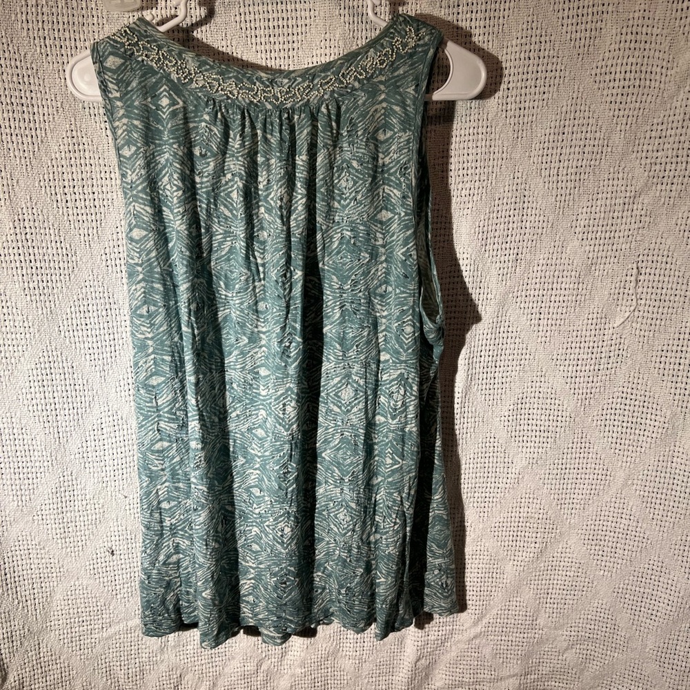 Lucky Brand stylish top Beaded embellishments around neck/chest - Picture 2 of 7